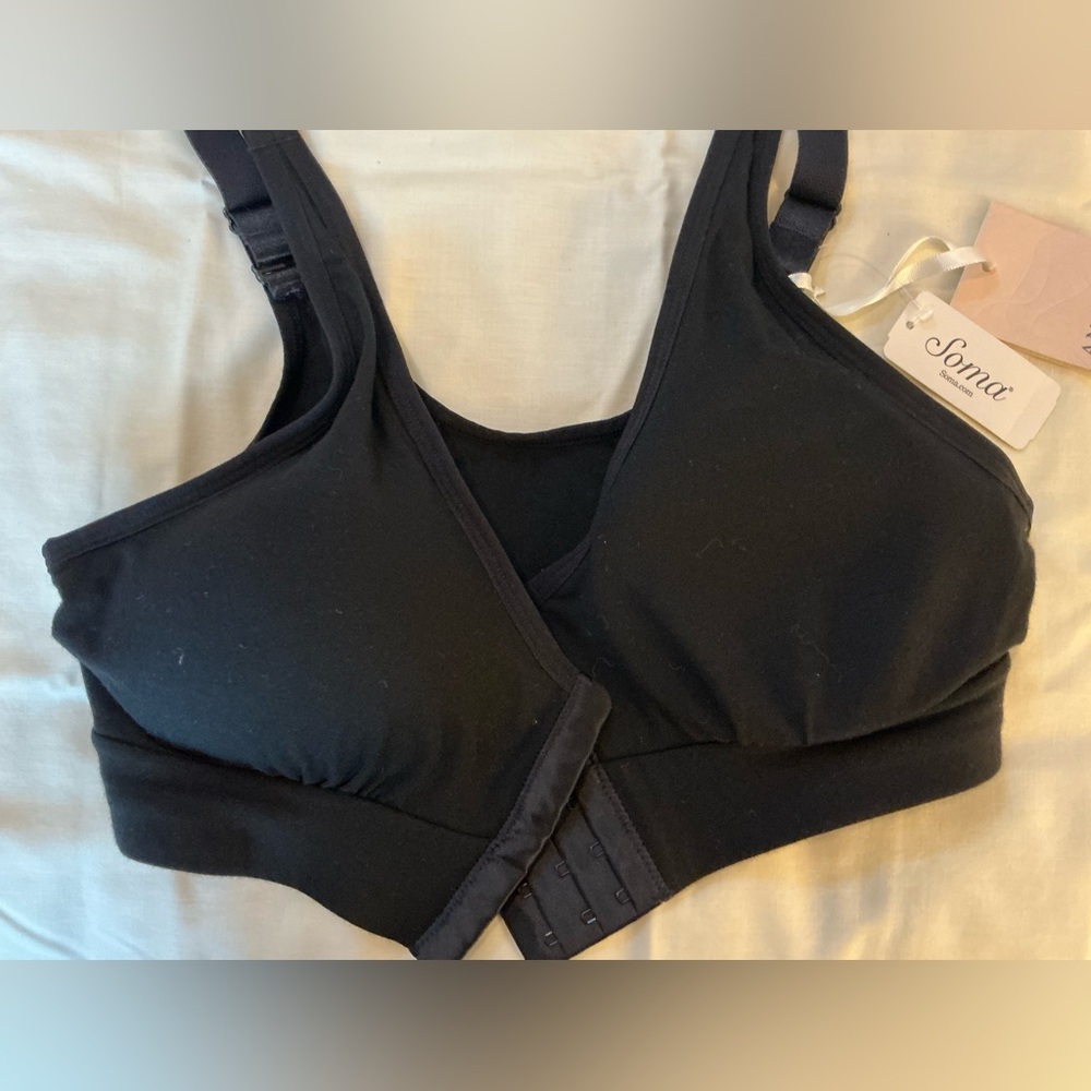 NWT Soma Black Wireless Front-Close Comfort Bra 38